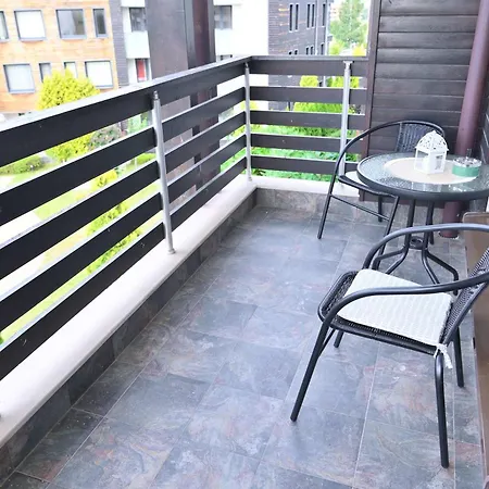 Aspen Cozy With Balcony & Pool By Flat Manаger Apartment